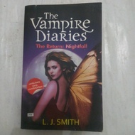 Novel THE VAMPIRE DIARIES THE RETURN NIGHTFALL