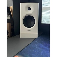 Inclined Edifier MR4 Speaker Base Desktop Audio Stand Base 3D Printing Accessories