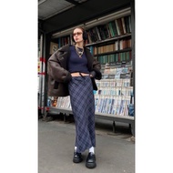 2 HAND ITEMS LIVE LATCH