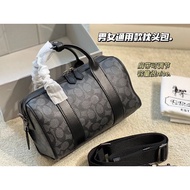 
COACH Coach 23 New Version coach gotham Black Flower Pillow Bag