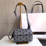 Original new Issey Miyake crossbody bag, rhombus round barrel waist bag, handbag, shoulder bag