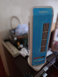 (有缺憾)Imarflex 伊瑪牌藍色座枱風扇