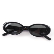 Excellent condition GENTLE MONSTER HUSH JENNY collaboration oval sunglasses in black and silver, siz
