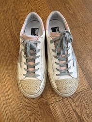 Golden Goose SuperStar
