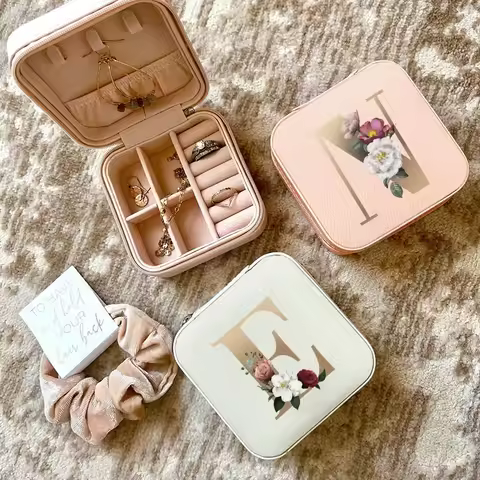 26 Alphabet Flowers Jewelry Box Portable Earring Jewelry Boxes Girlfriend Wife Valentine Gift Portab