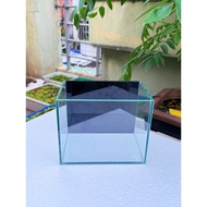 (FIRE) mini fish tank BETTA FISH TANK WITH DECAL STICKER HV Desktop Square Aquarium 18x12x15 - broke