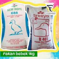 Pakan Pur Bebek Ayam Sreeya B401 688 Berat 1Kg