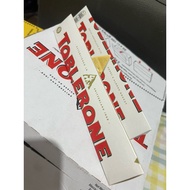 Toblerone White Chocolate 100g - Delicious Snack for Chocolate Lovers - Bonbon