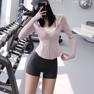 Annerun เสื้อผ้าออกกําลังกายของผู้หญิงเสื้อแจ็คเก็ตวิ่งกลางแจ้งน้ําหนักเบามีฮู้ดบางระบายอากาศ Heatte