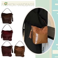 ผู้หญิง Faux Suede Backet Bag Fashion Tote Bag Adventable Strap Simple Messenger Bag Vintage Sling B