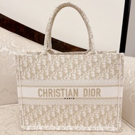 ［中秋限定$85000］超新Christian Dior book tote 中號