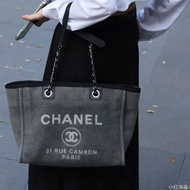 Chanel • Deauville 經典黑灰丹寧牛仔沙灘包 中號 🏖️