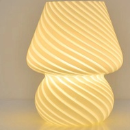Glass LED Desk Lamp Mushroom Shaped Table Lamp Bedroom Bedside Kids Room Desk Table Lamp Decoration 