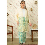 Lubna - AURA PLUS SIZE LONG LACE KEBAYA SET (Female)