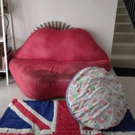 Sofa Minimalis Bibir Lips 2 Seat Bekas Preloved