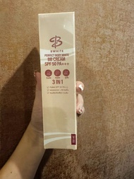 BWHITE โลชั่นเบิ้ลปทุมราช 3 IN 1 โทนอัพ กันแดด ชุ่มชื้น ไม่ติดเสื้อ ไม่ติดขน ขนาด 150 ML