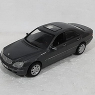 Maisto Dealer Box 1_43 Mercedes Benz S-Class.
