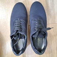 Prada 輕便舒適鞋