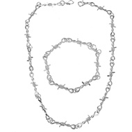 Set Kalung dan Gelang Kawat Berduri Yolev Duri Punk Kawat Berduri Choker Perhiasan Grunge Logam Pera