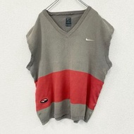 90古著Nike Golf棉質針織背心，搭配Swoosh標誌，復古ブラウン， L碼。