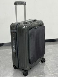 rimowa essential sleeve cabin size 21 hand carry 手提行李