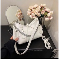 Fashion PU Leather Women's Handbag Hobo Shape with Large Chain - Korean Style - DK112