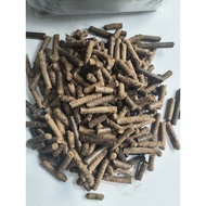 1 kg. 8mm Premium Hardwood Pellet for heating homes, cooking and BBQ smoking
