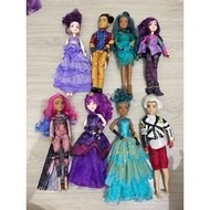 Preloved Descendants Doll take all