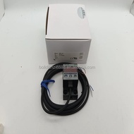 Factory Direct DP2-42 DP2-40N DP2-42Z DP2-42E Pressure sensor vacuum digital pressure switch One yea