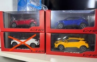 豐田原廠C-HR合金模型 3種色 Toyota C-HR 1/30 Alloy model car