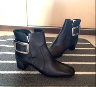Roger Vivier Black Leather Boots 黑色短皮靴 Size 5