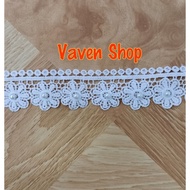 Pearl Gyper Lace 1 yard
