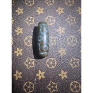 9-Eyed Tibetan Dzi
