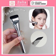 Flat Foundation Brush Helps You Have a Smooth and Smooth Foundation