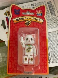 BEARBRICK 白色 Nybrick 招財貓 千萬兩 100%
