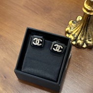 CHANEL B23A 耳環方糖