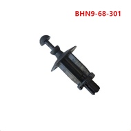 BHN9-68-301 Suitable for Mazda3CX-30CX3Trunk Clip Hook BHN968301