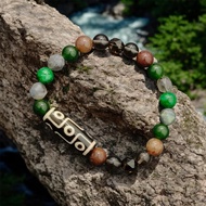 【OMAURA】THE VERDARA Modern 9-Eye Dzi Bracelet