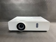 Panasonic 樂聲 商用投影機 vx420 xga家庭|中型會議室液晶投影機|4500流明 |1024x768解析度|無遙控 無掛牆架➔自行安裝購買#Projector #HDMI#投影機三個月