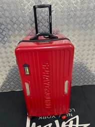 Sprayground 32 吋柱體潮流行李箱 Sprayground 32 inch uggage 83 x 44 x38cm