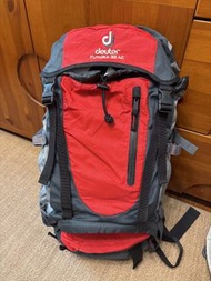 Deuter Futura 32 AC 行山背囊