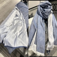 Chanel雙面絲質圍巾披肩 牛仔藍 銀色