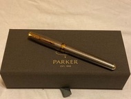 全新 Parker Sonnet Sterling silver Cisele fountain pen gold bib