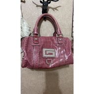 READY Tas Guess Original Preloved Tas Guess Pink Second Authentic