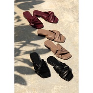 ARIANI HALSEY KNOTTED SANDALS