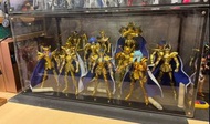 聖鬥士星矢 黃金聖衣 12 宮（不是重生版）+蛇夫座 黃金聖鬥士 有盒齊件有保護漆