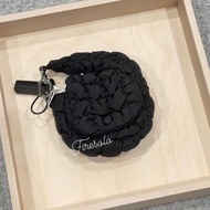 正版 全新現貨COS Quilted Nano Bag Black AirPods Pro 黑色 雲袋 雲朵袋 雲朵包 泡芙袋 夾綿袋 耳機套 保護套