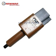Original New 25320AX10A 25320AX00C 25320 JN00A 25320 4M400 Brake Light Stop Lamp Switch For Nissan G