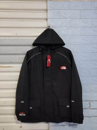 Jaket Parasut Pria The North Face Model Terbaru Saku Depan Parka Premium