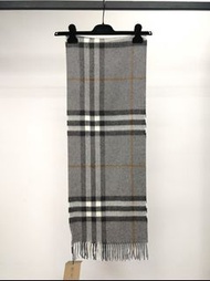 Burberry  羊絨格紋圍巾